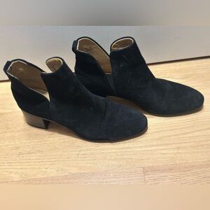 Franco Sarto Black Suede Ankle Booties - Size 9 - Like New